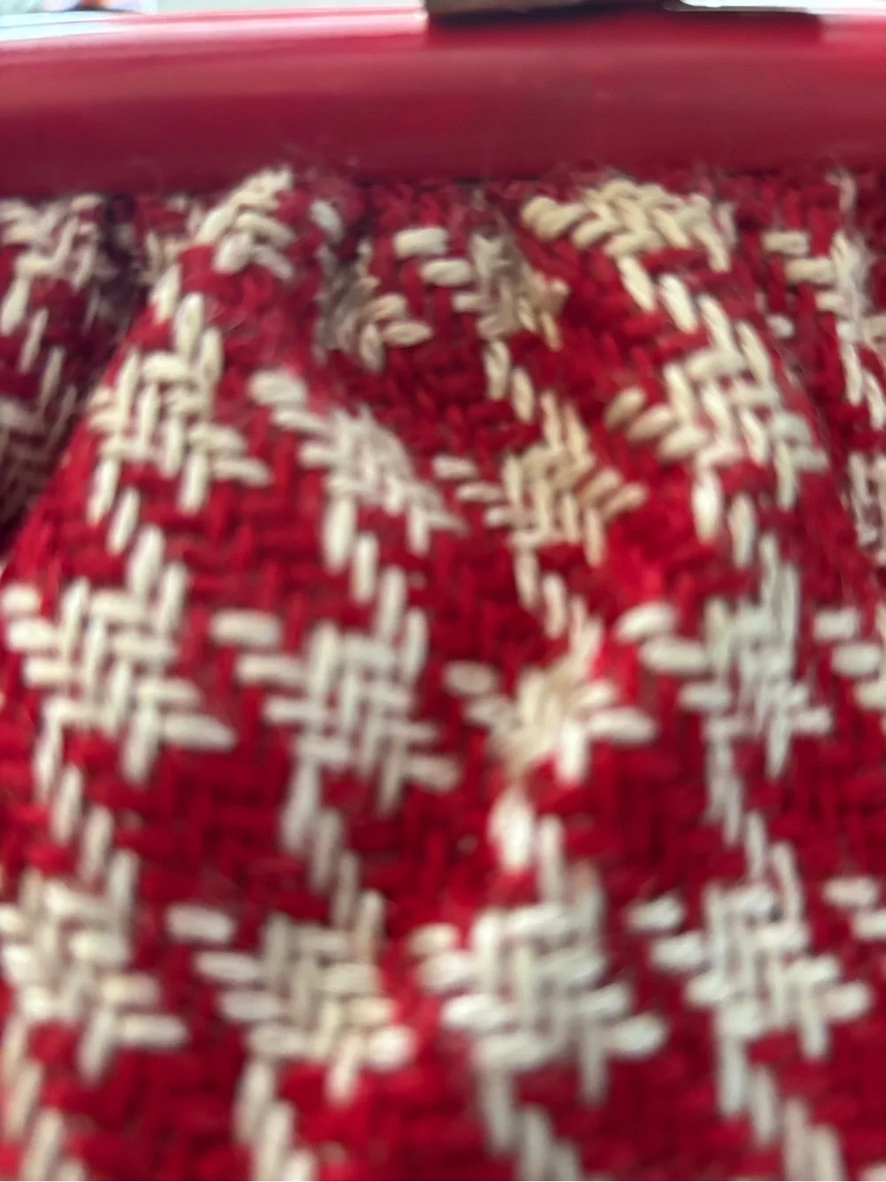 Vintage Minaret USA Red Cream Woven Houndstooth Frame Handbag Purse